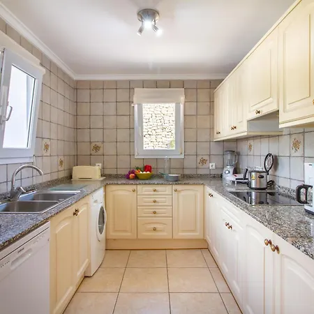 La Paloma Blanca By Abahana Casas de Torrat